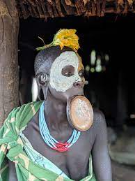 why do the mursi or the suri tribes