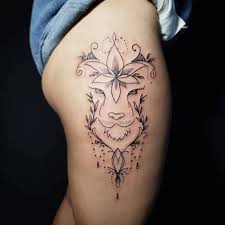 A tatuagem feminina no pulso é a parte do braço mais exposta, as tattoos neste local tem que ser bem pensadas dependendo da sua atividade. Tatuagem De Leao Inspire Se Em 80 Artes Representando O Rei Da Selva