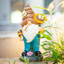 Mumtop 11 81in Resin Gnome Garden