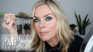 how to wear blue eye makeup in your 40s