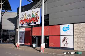 Also exclusive sellers of flatazor premium dog & cat foods. Petmania Wexford Wexford Retail Park County Wexford