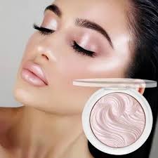 makeup highlighter for face