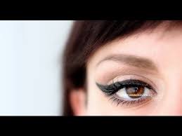 lana del rey eyeliner makeup tutorial