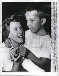 1957 press photo stanley wakeling found