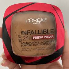 l oréal s infallible powder foundation