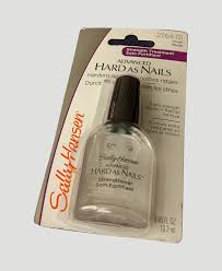 hard as nails strengthener review