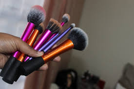 makeup brushes and sponges vuvu vena