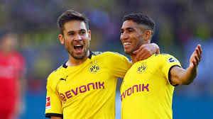 Последние твиты от raphaël guerreiro (@raphguerreiro). Bundesliga Borussia Dortmund S Raphael Guerreiro We All Believe Winning The Title Is Possible