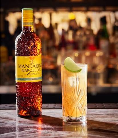 Самые известные ликеры - VI Самые известные ликеры - VI Cointreau, Curaçao, Куантро, апельсина, ликер, цедры, является, также, горького, апельсиновый, цедра, Кюрасао, сухой, Гарлюш, аперитив, апельсиновым, название, коктейли, бренд, который