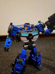 Minor/Repaint: - IDW Crankcase Head | TFW2005 - The 2005 Boards