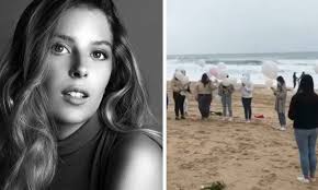 Sara carreira was born on october 21, 1999 in dourdan, france. Sara Carreira Fans Pay Homage With White Balloons On The Beach See You Forever Our Sara