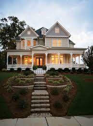 Designers began to implement characteristics of several styles to create what is most commonly known as victorian. What You Need To Know About Victorian Style Homes