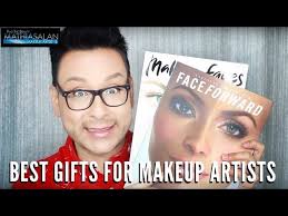 the perfect gift for the makeup artist