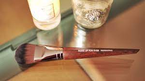 the foundation brush for those that don