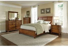 Discontinued broyhill furniture broyhill discontinued furniture on discount broyhill furniture shop bed country cottage living room headboards for beds. Amazon Com Broyhill Hayden Place Sleigh Bedroom Set In Golden Oak 4645sbr Furniture Decor