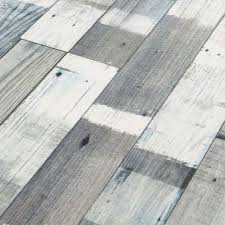 vinyl flooring reclaimed wood effect