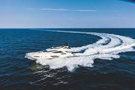 Luxury Yacht Charters gambar png