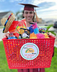 37 graduation gift basket ideas hairs