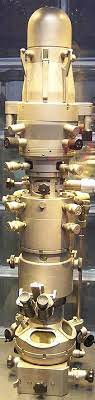 In einem vakuum wird ein elektronenstrahl erzeugt, der durch magnetische linsen gesteuert wird. Wie Funktioniert Ein Elektronenmikroskop