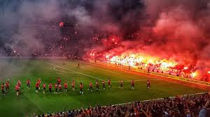 We are ultras stadiums not theatre. The Scenes At Galatasaray S Open Training Are Like Nothing Else Sportbible