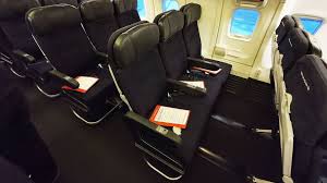 qantas boeing 737 extra legroom