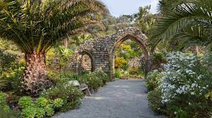 tresco abbey garden visit isles of