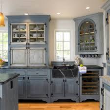 Please contact me if interested in a custom order. 35 Farmhouse Kitchen Cabinet Ideas To Create A Warm And Welcoming Kitchen Design In Your Home Rina Watt Blogger Home Decor Diy And Recipes