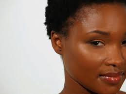 apply bronze makeup for black women