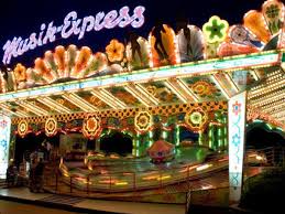 A music express is an amusement ride based on the original caterpillar rides of germany. Musik Express Adventureland Amusement Park Long Island New York