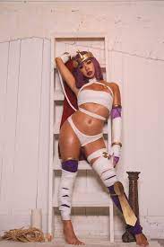 Menat Cosplay by Queeniebunny (self) : r/StreetFighter