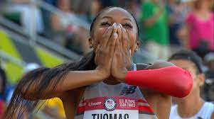 Gabby thomas wins the women's 200m in 22.12 seconds at 2021 usatf golden games, besting allyson felix by.14 seconds. Uwjy9ikr 4e0zm