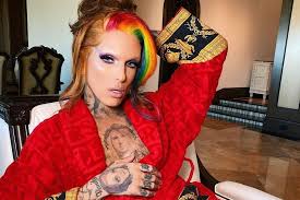 In 2006 he was the most followed artist on myspace music. Jeffree Star Is Accused Of Animal Exploitation For Posing With Monkeys Dazed Beauty