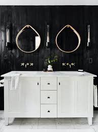 20 Stunning Black White Bathrooms