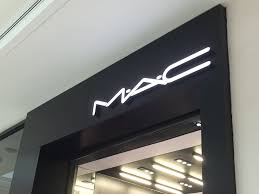 working at m a c cosmetics and whether