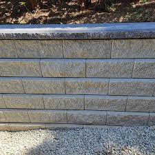 retaining walls wood vs allan block