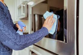 How To Clean Oven Glass In Simple Steps