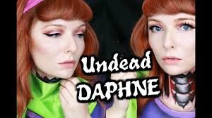 daphne halloween tutorial ripped neck