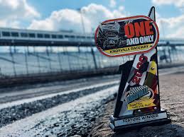 The world of outlaws has been forced to tighten its coronavirus response policy in the aftermath of an outbreak over the past two weeks at knoxville raceway in iowa. Knoxville Raceway Results August 14 2020 World Of Outlaws Racing News