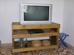 recycled pallet tv stand plans pallet