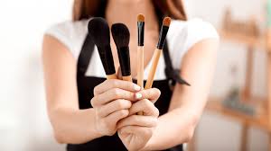 when to use each type of makeup brush