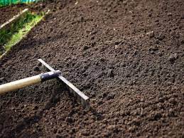 top soil mulch garden composts