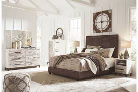 Dolante Queen Upholstered Bed Ashley