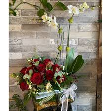 Once you choose the flowers to send, next enter in the delivery zip code. Dozen Roses And Blooming Orchid Plant St Petersburg Florist Bloom House Florist Local Flower Delivery St Petersburg Fl 33707