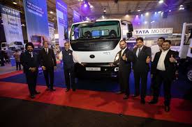 The first show room for malayalam motors was inaugurated at edappally, ernakulam. Tata Ultra Tata Ultra Truck à´Ÿ à´± à´±à´¯ à´Ÿ à´…àµ¾à´Ÿ à´° à´¨ à´°à´¯ à´² à´• à´• à´°à´£ à´Ÿ à´ª à´¤ à´¤àµ» à´¤ à´°à´™ à´™àµ¾ à´• à´Ÿ Tata Motors Launches Two New Ultra Truck Models In South Africa Samayam Malayalam