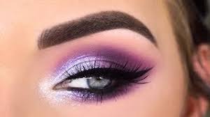 the best makeup looks to pair with a