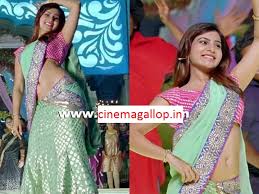 Samantha akkineni aka samantha ruth prabhu telugu movie song hot navel show in saree. 120 Most Beautiful Saree Images Of Samantha Akkineni In Saree Pics