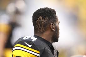 When the world saw pittsburgh steelers receiver antonio brown 's haircut during his interview on nbc on thursday night prior to the season opener against the new it's hard to think of how to describe the star wideout's haircut—but that's only because there are so many different ways to do so. What Did Antonio Brown Shave Into His Hair Sbnation Com