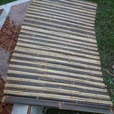 Manfaat daribambu sangat banyak sekali, salah satunya bisa di buat anyaman.nah bagamana cara membuat anyaman bambu? Rumah Lebih Asri Dengan 10 Rekomendasi Tirai Bambu Dari Bp Guide