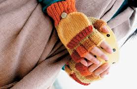 It's the first pattern that our beginning knitters learn to make. Fingerless Gloves Knitting Pattern Thefashiontamer Com