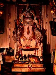 Prachintam Shani Mandir Juni Indore